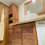1 Bed Apartment With Private Courtyard